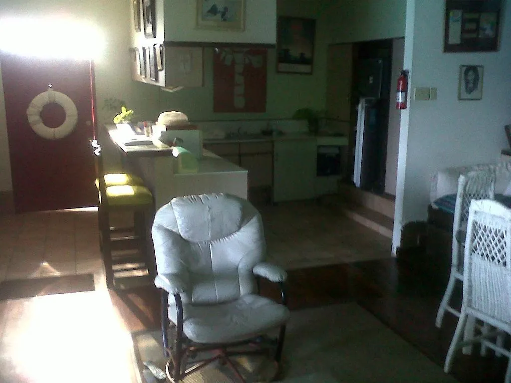 Guest house Villa Sake Saint Ann's Bay